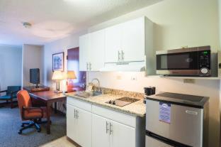 Studio 6 Duluth Ga Near Gas South District الغرفة الصورة